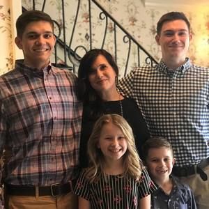 Meet your Posher, Lori